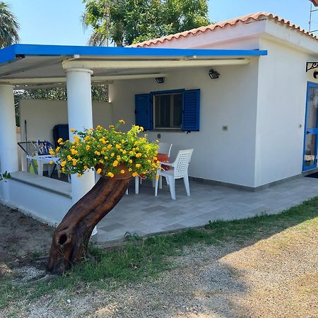 Italian Breeze Villa Соверато Марина Екстериор снимка