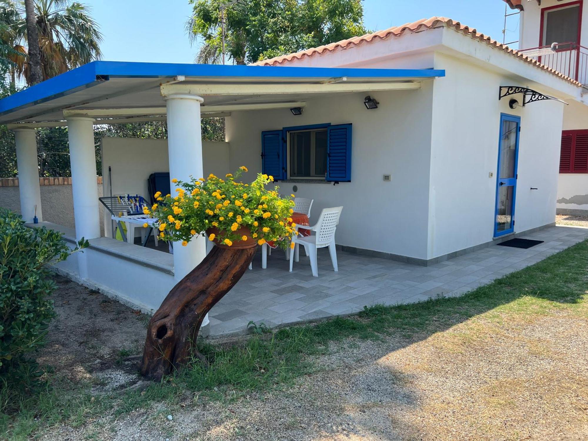 Italian Breeze Villa Соверато Марина Екстериор снимка